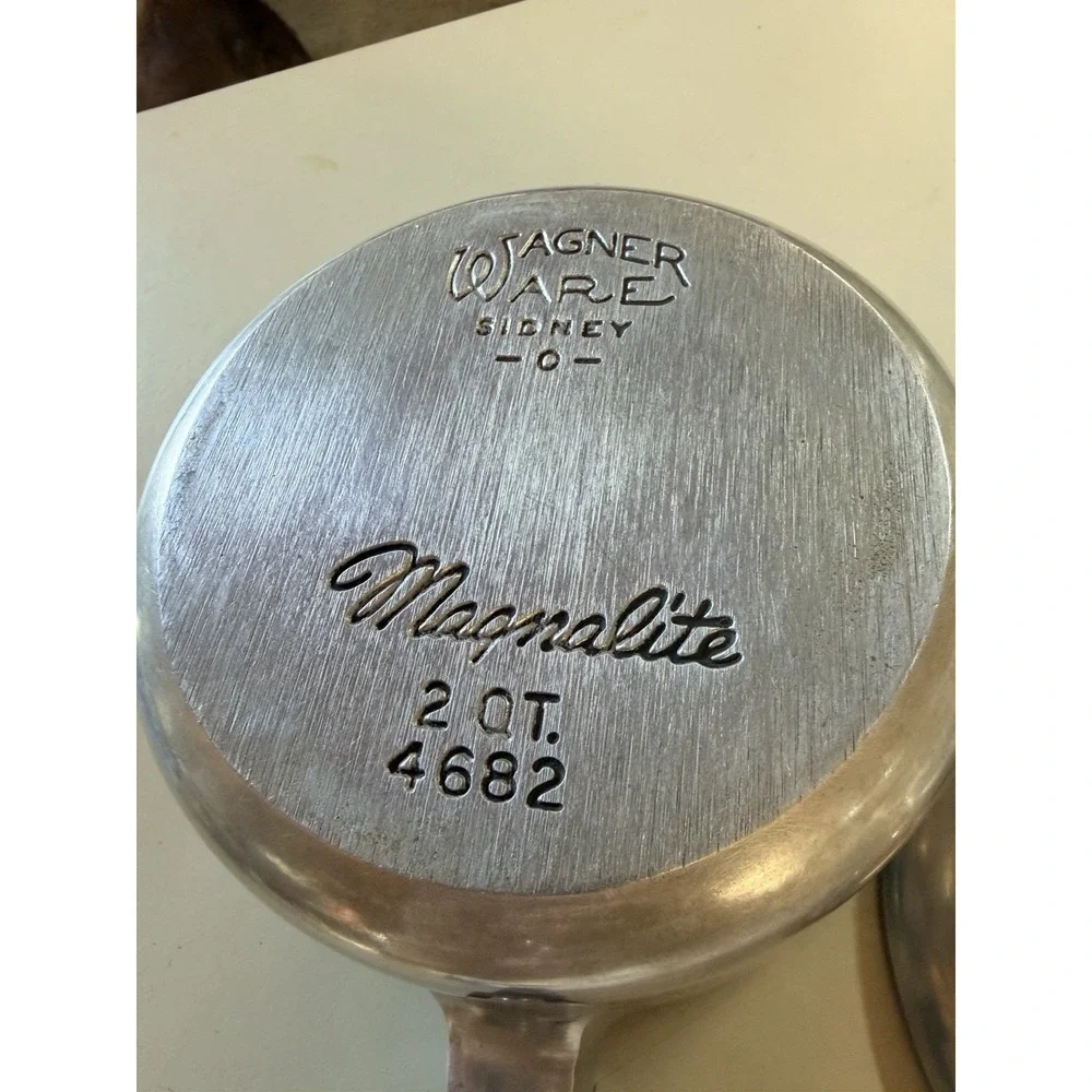 Vintage Wagner Ware Magnalite 2 Qt Sauce Pan 4682 W/Lid USA Sidney Double Pour